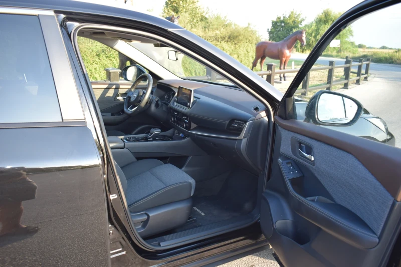 Nissan Rogue Nissan Rogue III (T33) 1.5 VC-Turbo (201 Hp) AWD, снимка 10 - Автомобили и джипове - 52357142