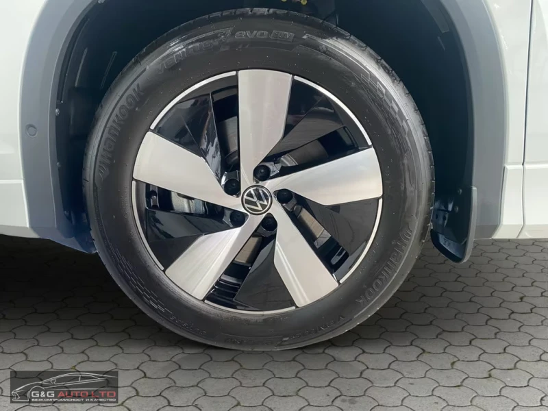 VW Tayron 1.5TSI/LIFE/150HP/DSG/KLESS/ACC/NAVI/360/AMBI/840f, снимка 8 - Автомобили и джипове - 52074369