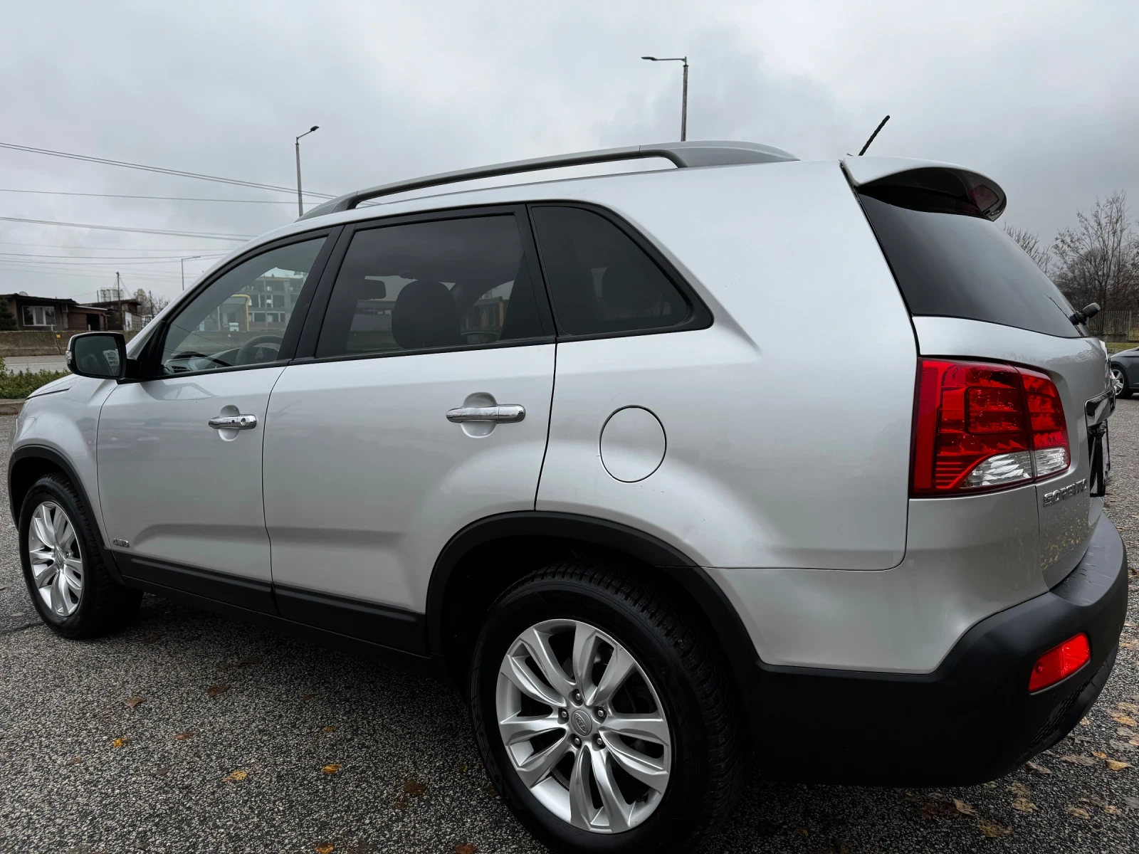 Kia Sorento 2.2CRDI/ПАНОРАМА/KEYLESS - изображение 3