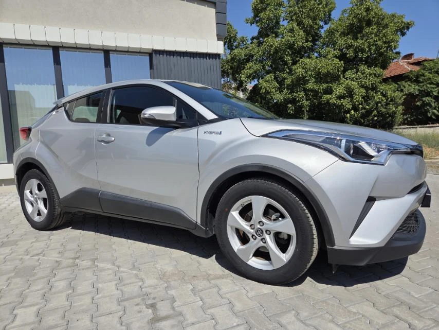 Toyota C-HR 1.8 HYBRID - изображение 8