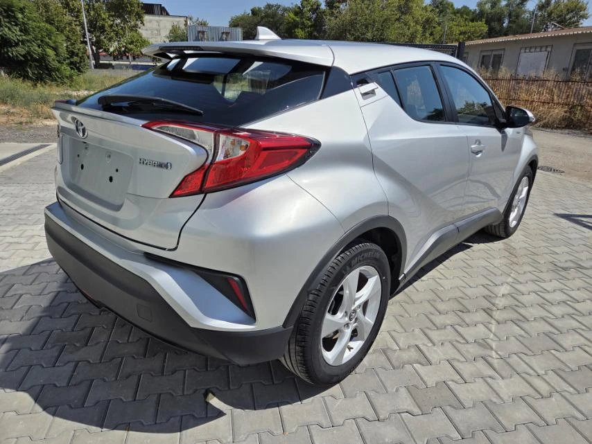 Toyota C-HR 1.8 HYBRID - изображение 6