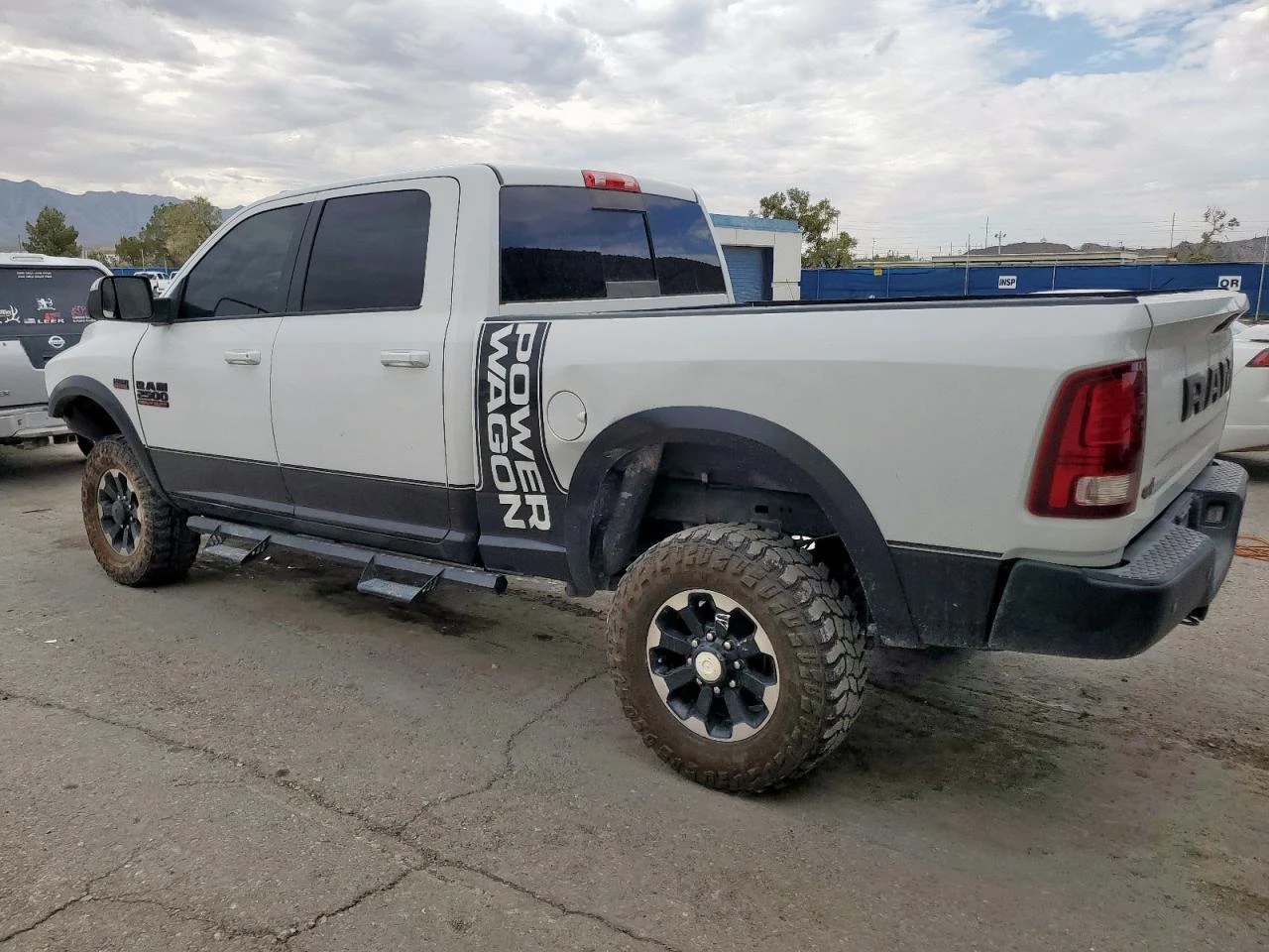 Dodge RAM 2500 POWERWAGON 6.4L ФИКСИРАНА ЦЕНА!!! - изображение 4