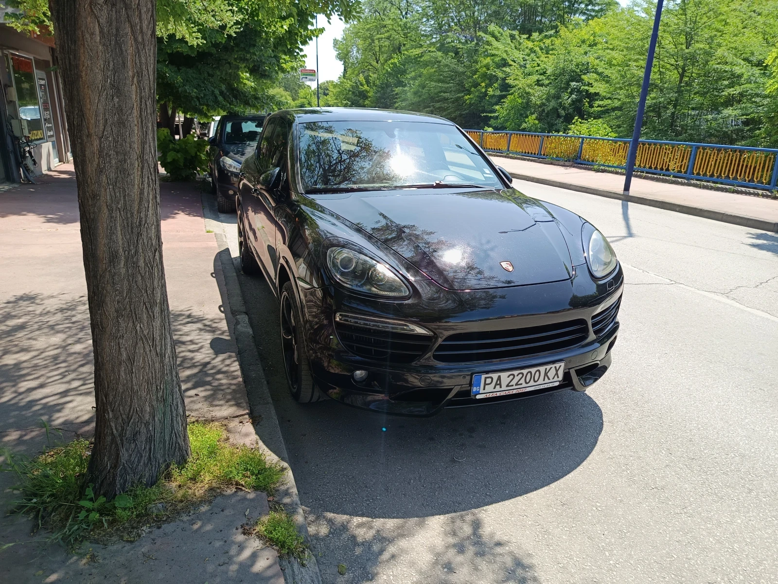 Porsche Cayenne  - изображение 2