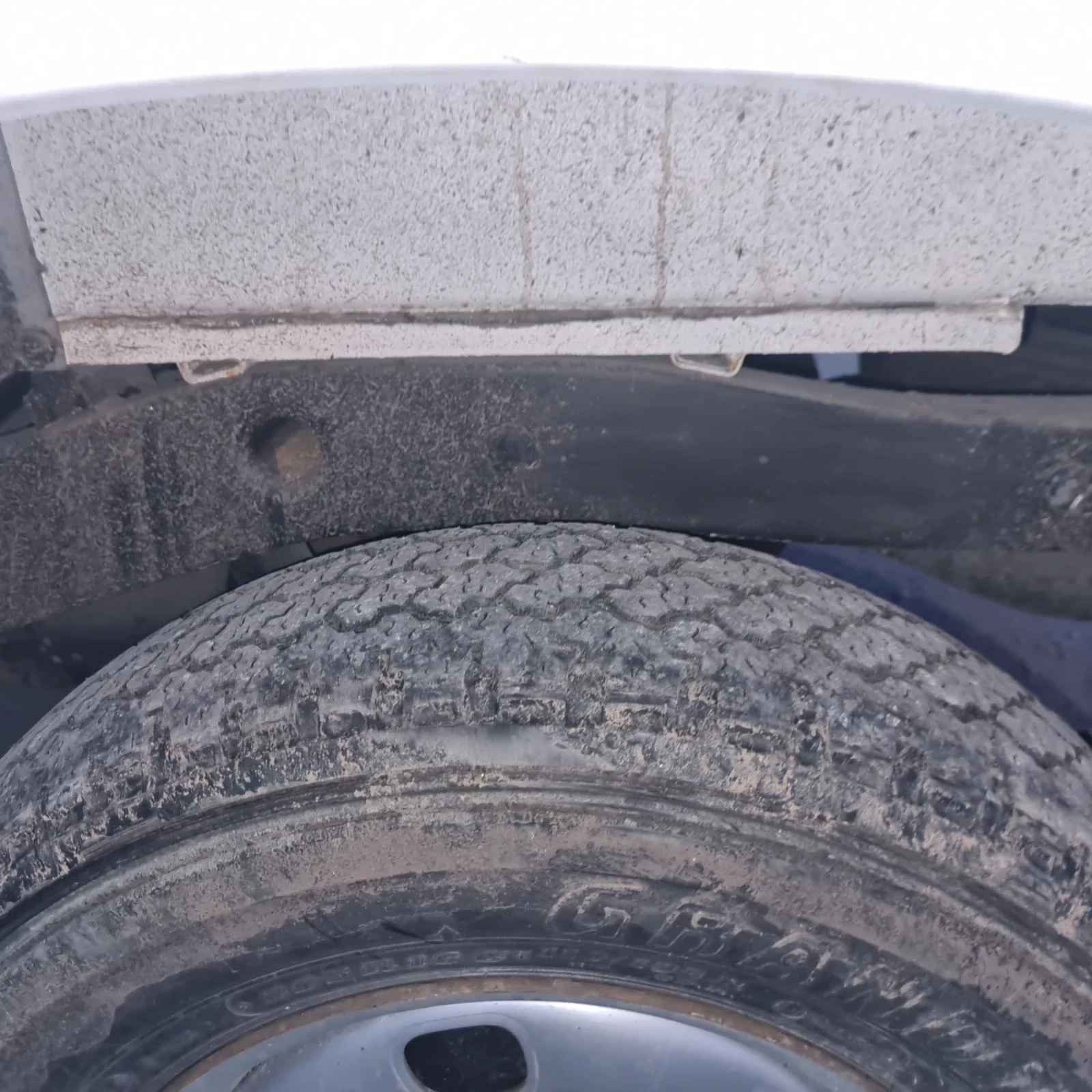 Toyota Hilux Mazda B 2500, снимка 7 - Автомобили и джипове - 53803251