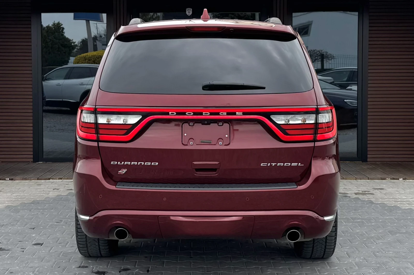 Dodge Durango R/T* CITADEL* 5.7 HEMI AWD* 7 МЕСТА* Лизинг, снимка 5 - Автомобили и джипове - 54077078