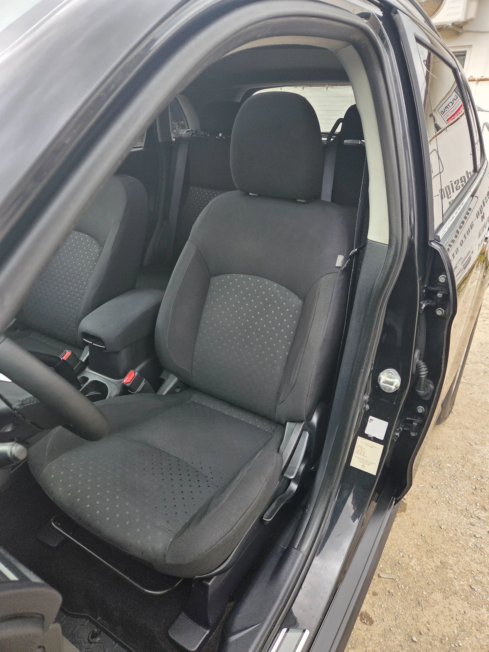 Mitsubishi ASX 1.6-БЕНЗИН-ТОП, снимка 10 - Автомобили и джипове - 54155813