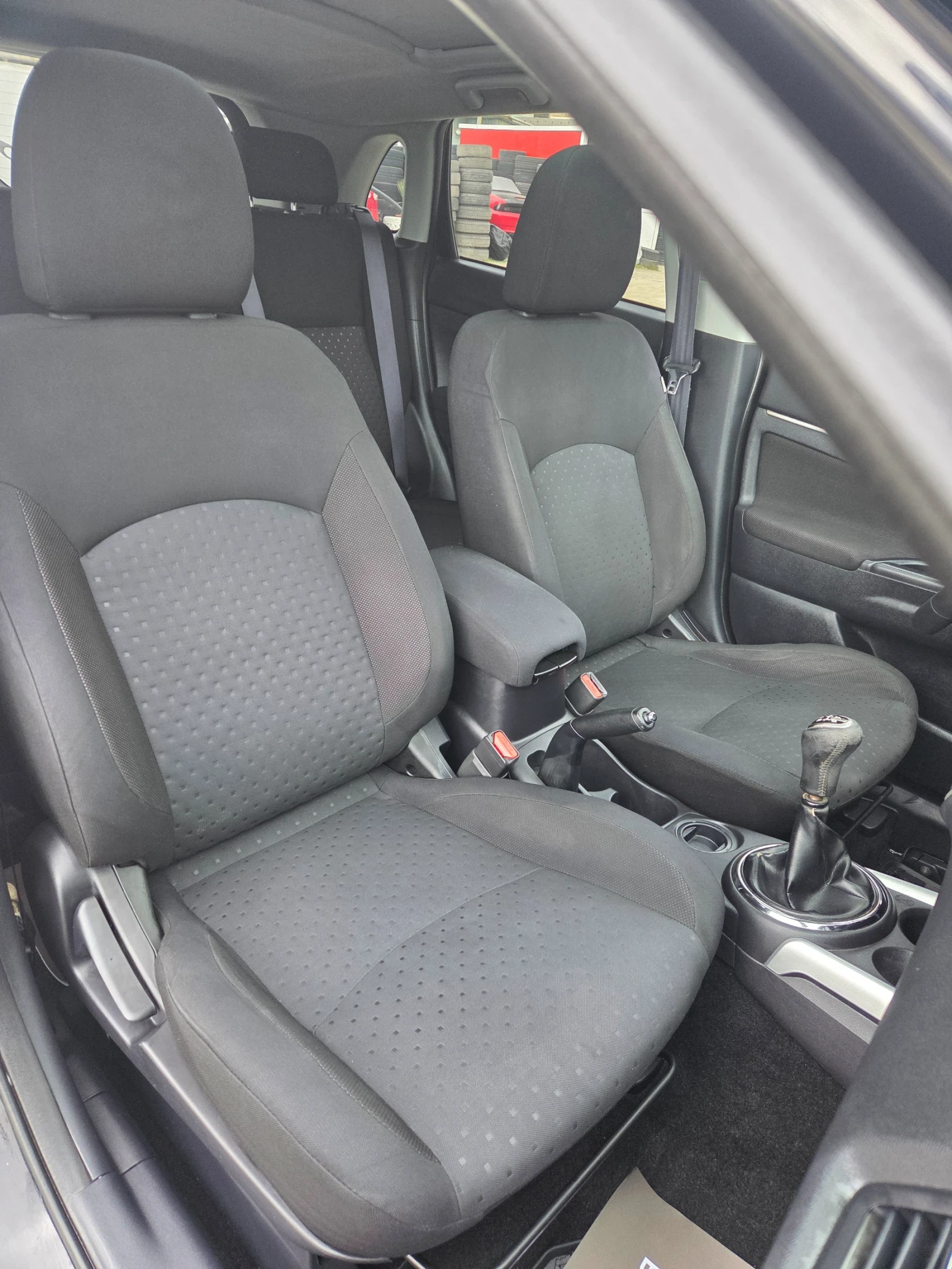 Mitsubishi ASX 1.6-БЕНЗИН-ТОП, снимка 12 - Автомобили и джипове - 54155813