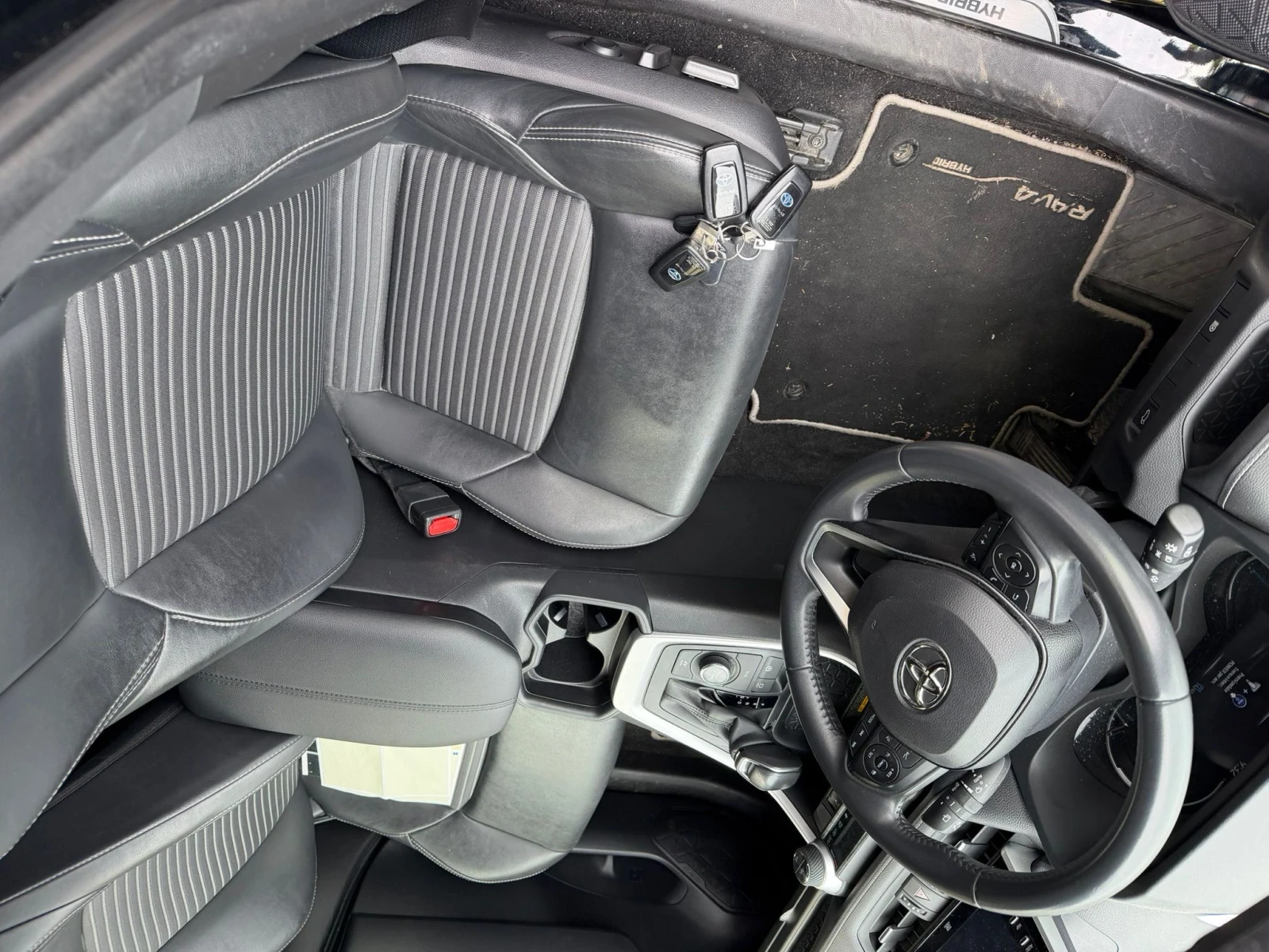 Toyota Rav4 2.5i Hybrid AWD-i* Black Edition* JBL* 142хил.км* , снимка 7 - Автомобили и джипове - 54213940