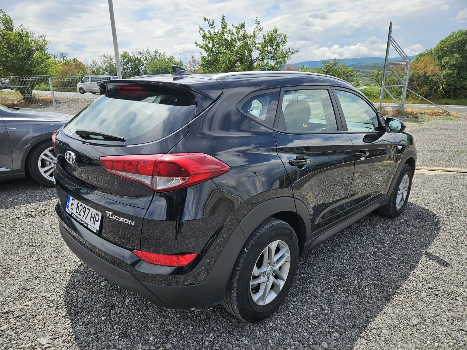 Hyundai Tucson 1.6 GDI Euro6, снимка 5 - Автомобили и джипове - 54652065