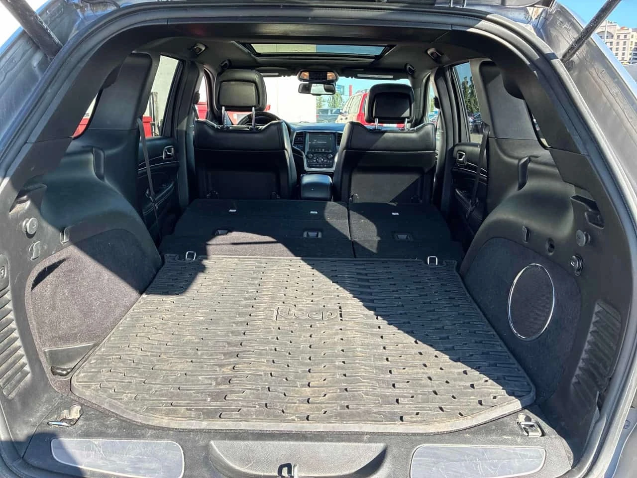 Jeep Grand cherokee * Overland * CARFAX * ����� �� ����������� | Mobile.bg � ����������� 10