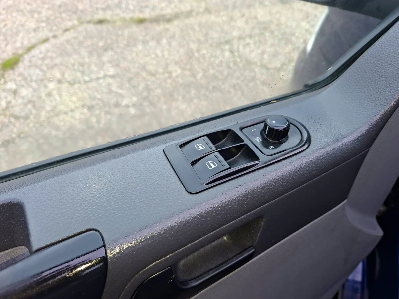 VW T5 LONG/KLIMA, снимка 16 - Бусове и автобуси - 53247181