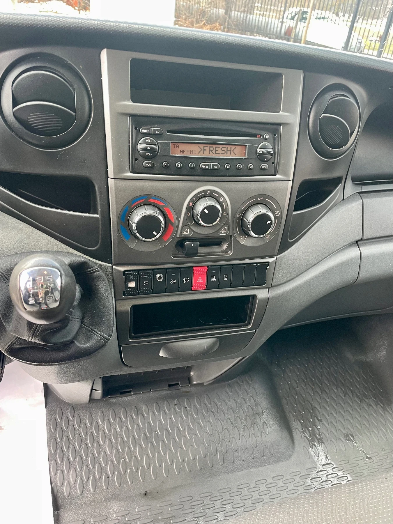 Iveco 35s13 ��� � & ��������  | Mobile.bg � ����������� 14