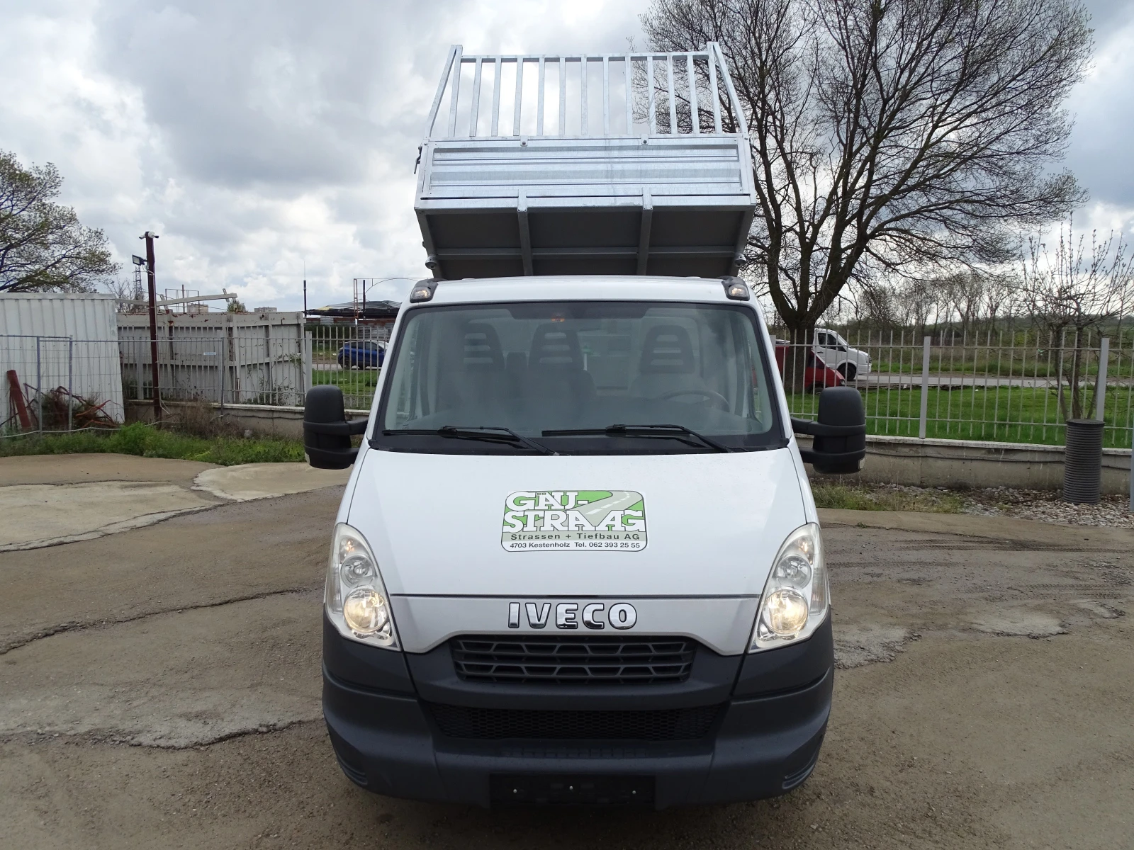 Iveco 35c15 3.0HPI  КАТ. * Б*  ВНОС ОТ ШВЕЙЦАРИЯ , снимка 2 - Бусове и автобуси - 54345364