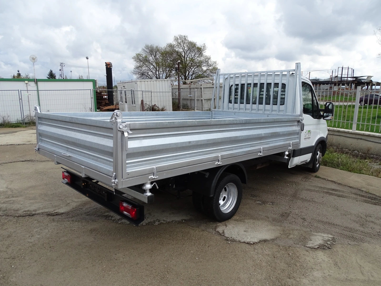 Iveco 35c15 3.0HPI  КАТ. * Б*  ВНОС ОТ ШВЕЙЦАРИЯ , снимка 14 - Бусове и автобуси - 54345364