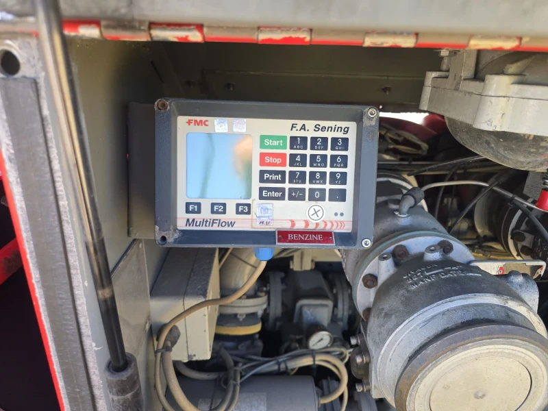 Mercedes-Benz Actros 2631, снимка 12 - Камиони - 52643344