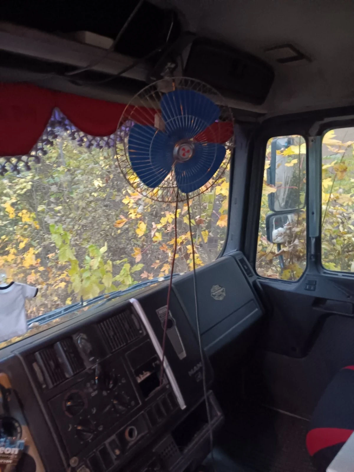 Man 35 35.343 | Mobile.bg � ����������� 11