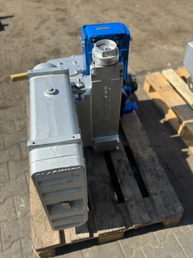 Компресори Bibko Mistral 700m/h, снимка 4 - Индустриална техника - 51676067