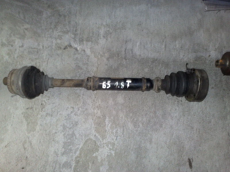 Полуоска за Фолксвагн Пасат Б5 1.8T (1)