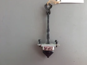 Панта врата предна дясна ограничителна Мазда 5 2.0д 