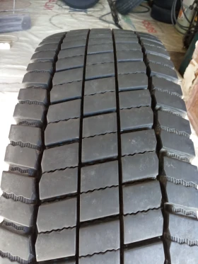 Гуми, снимка 16