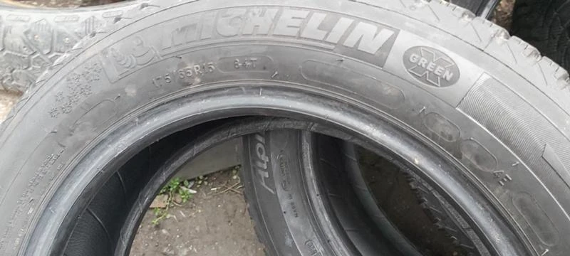 Гуми Зимни 175/65R15, снимка 6 - Гуми и джанти - 35608065