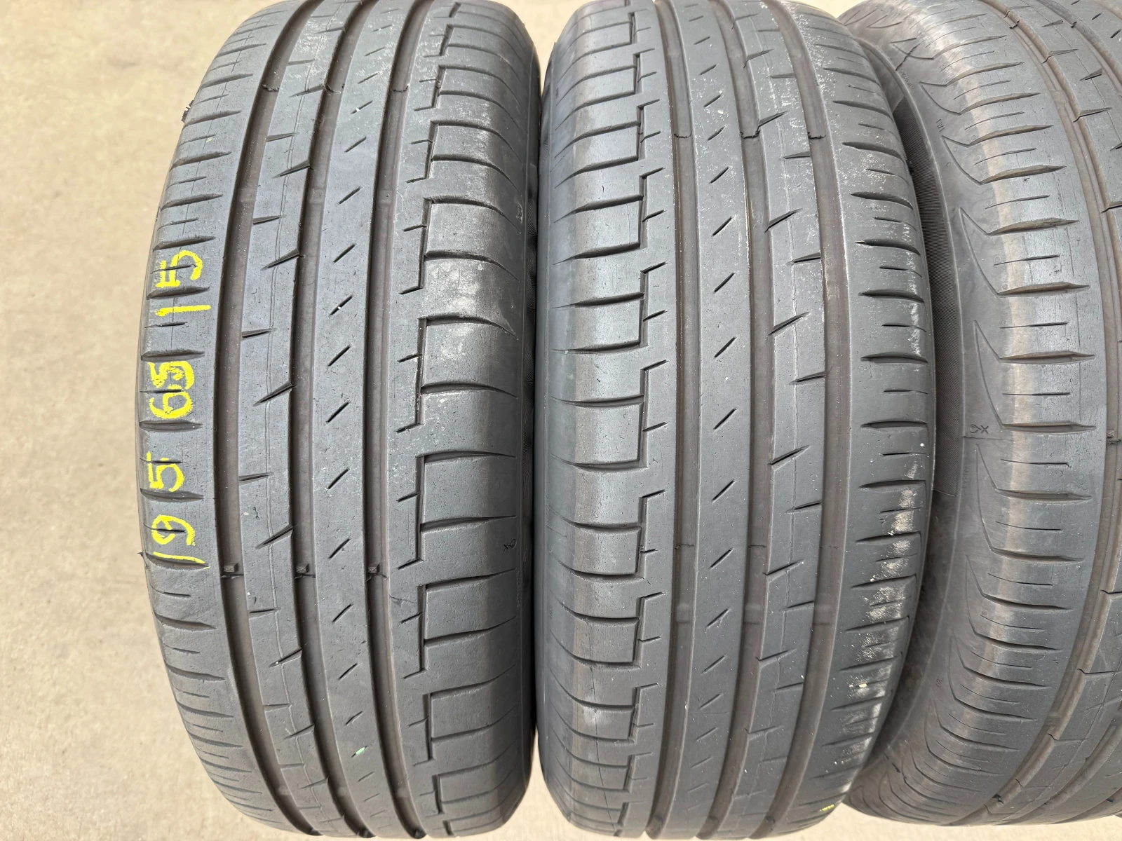 Гуми Летни 195/65R15, снимка 2 - Гуми и джанти - 53987440