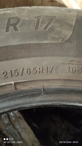 Гуми Летни 215/65R17, снимка 1 - Гуми и джанти - 47729735