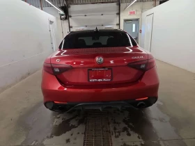 Alfa Romeo Giulia * VELOCE * CARFAX * ОПЦИЯ ЗА ФИНАНСИРАНЕ, снимка 17