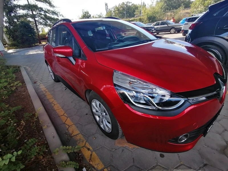 Renault Clio Grandtour 1.5dCi, снимка 1 - Автомобили и джипове - 46740908