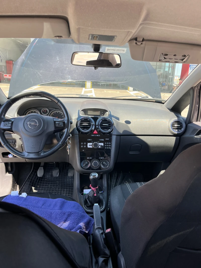 Opel Corsa, снимка 13 - Автомобили и джипове - 47399169