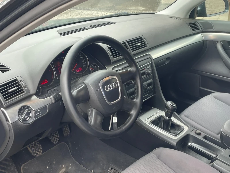 Audi A4 2.0TDI* ITALY, снимка 7 - Автомобили и джипове - 47458522