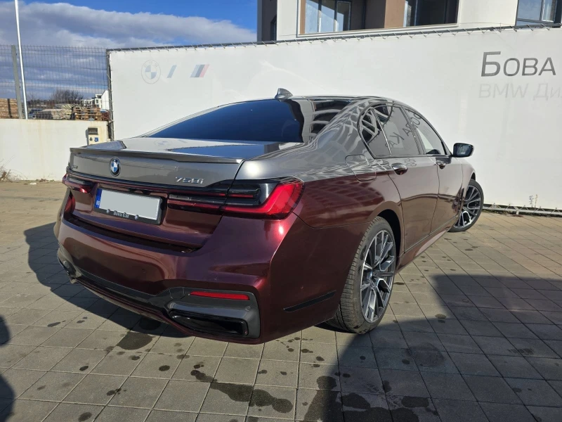 BMW 750 i xDrive, снимка 5 - Автомобили и джипове - 48142467