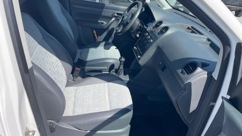 VW Caddy Face, снимка 16 - Автомобили и джипове - 50087335