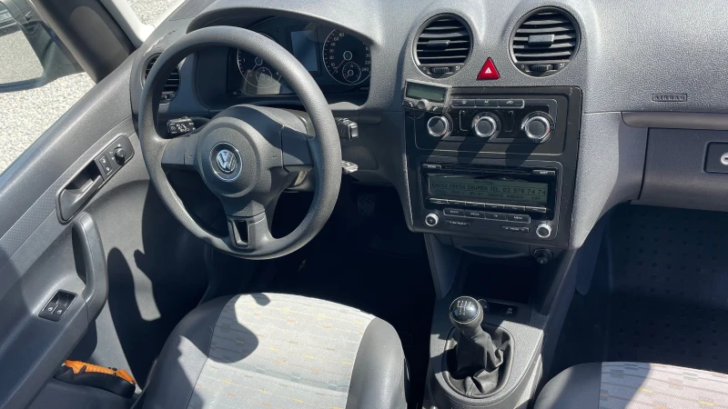 VW Caddy Face, снимка 10 - Автомобили и джипове - 50087335