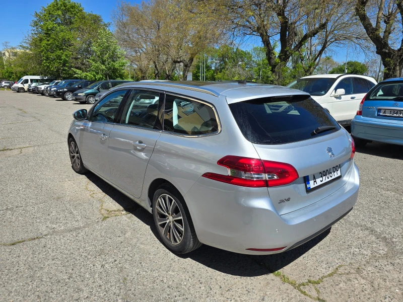 Peugeot 308 1.2 e-THP Allure, снимка 4 - Автомобили и джипове - 51322947