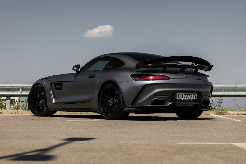 Mercedes-Benz AMG GT R, снимка 4 - Автомобили и джипове - 52598130