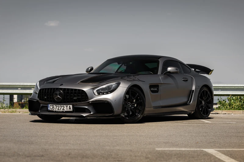 Mercedes-Benz AMG GT R, снимка 3 - Автомобили и джипове - 52598130