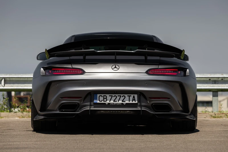 Mercedes-Benz AMG GT R, снимка 5 - Автомобили и джипове - 52598130