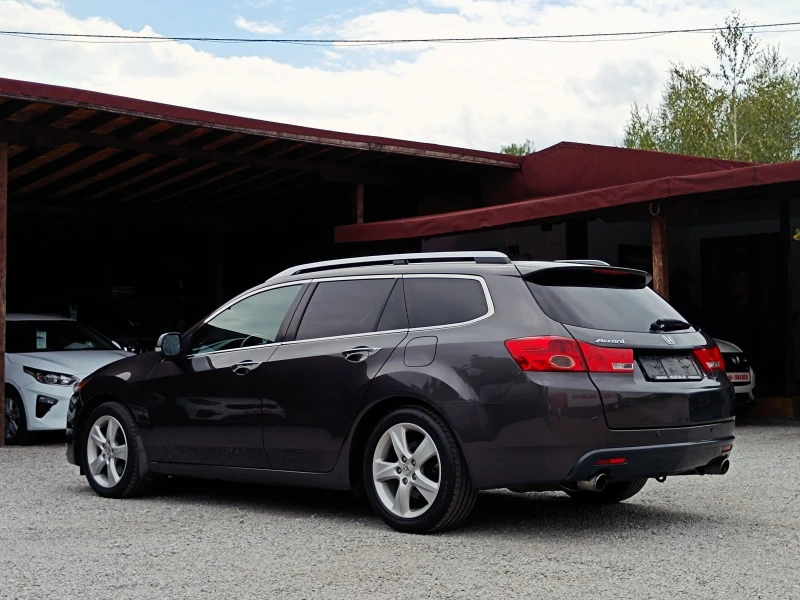 Honda Accord Executive 2.4 i* АВТОМАТИК* НОВ ВНОС* , снимка 6 - Автомобили и джипове - 51492013