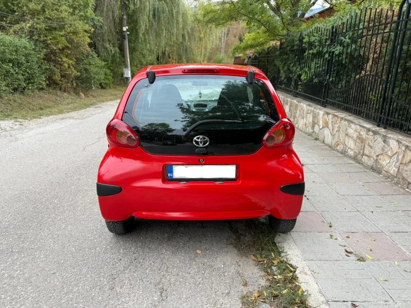 Toyota Aygo, снимка 6 - Автомобили и джипове - 52260185
