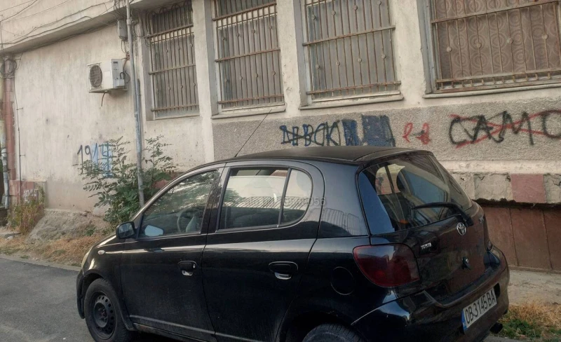 Toyota Yaris 1.4Д 4, снимка 5 - Автомобили и джипове - 52169973