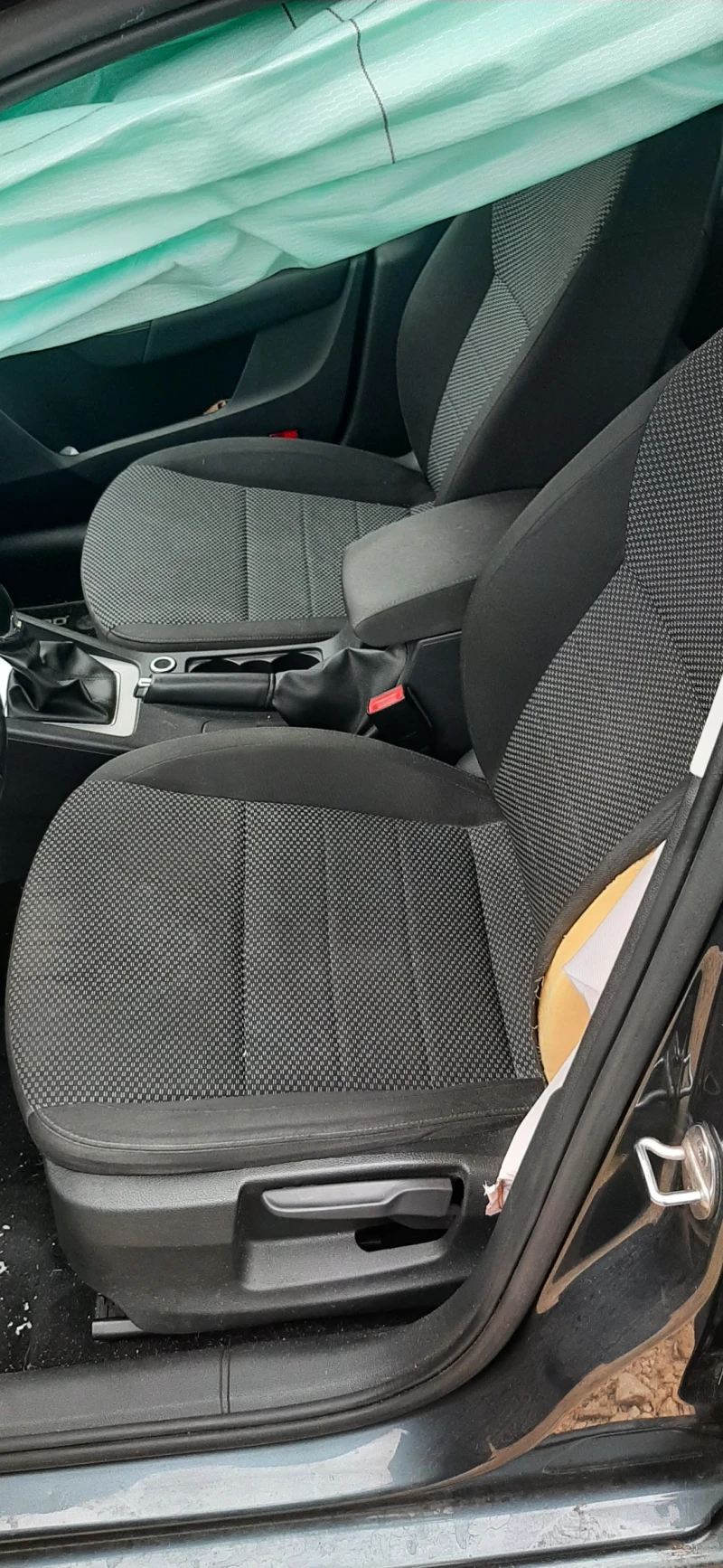 Skoda Octavia 1.6 tdi, снимка 5 - Автомобили и джипове - 52710524