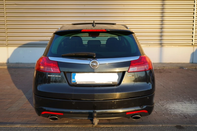 Opel Insignia, снимка 5 - Автомобили и джипове - 52864235