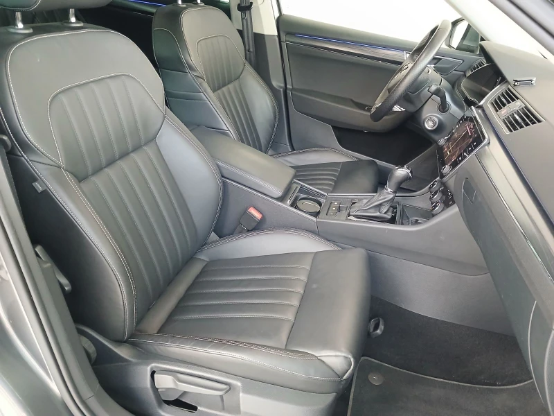 Skoda Superb STYLE PLUS 2, 0 TDI 150 к.с 7-степенна автоматичн, снимка 8 - Автомобили и джипове - 53177037