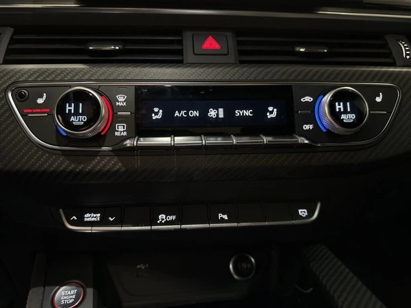 Audi Rs5 2.9T* Sportback* quattro* АвтоКредит* (ЦЕНА ДО БГ), снимка 13 - Автомобили и джипове - 53459407