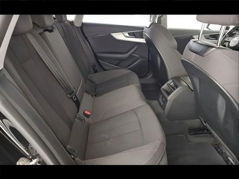 Audi A5 2.0 TDI Sport, снимка 8 - Автомобили и джипове - 54126148