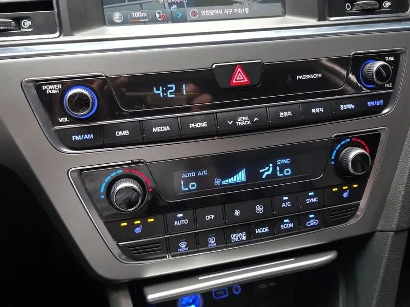 Hyundai Sonata, снимка 15 - Автомобили и джипове - 56707029