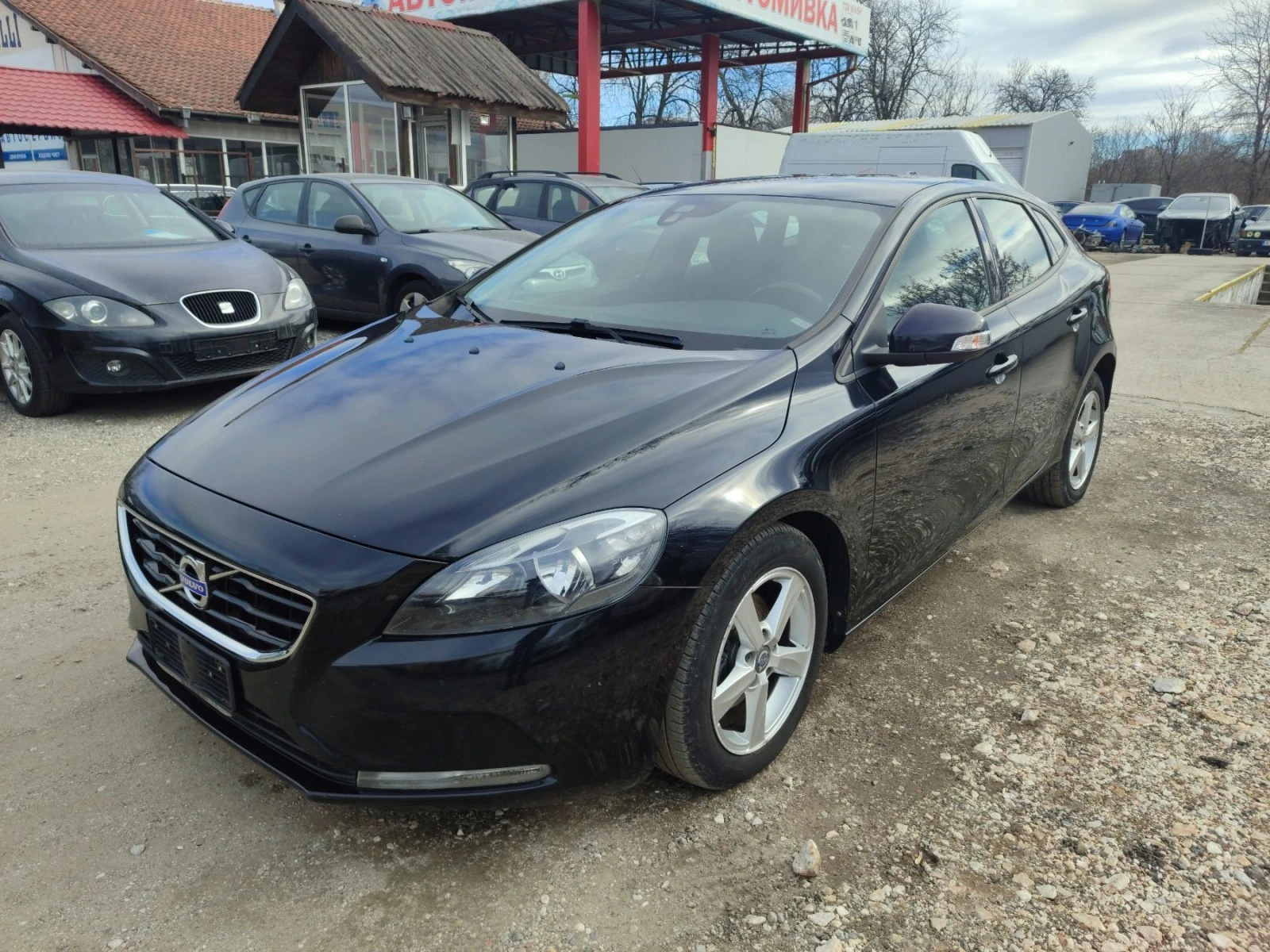 Volvo V40 1.6 D2 Kinetic, снимка 1