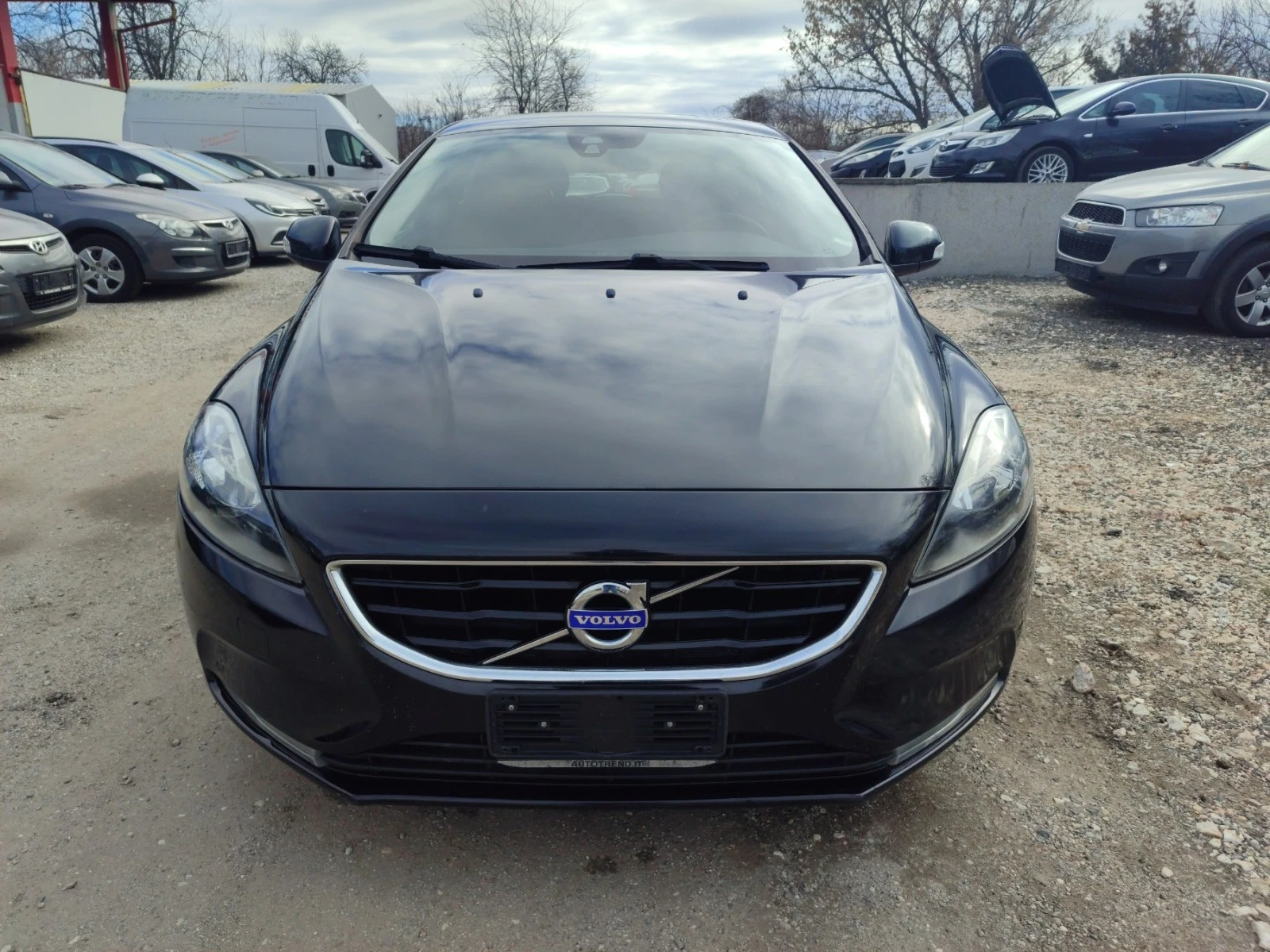 Volvo V40 1.6 D2 Kinetic - изображение 6