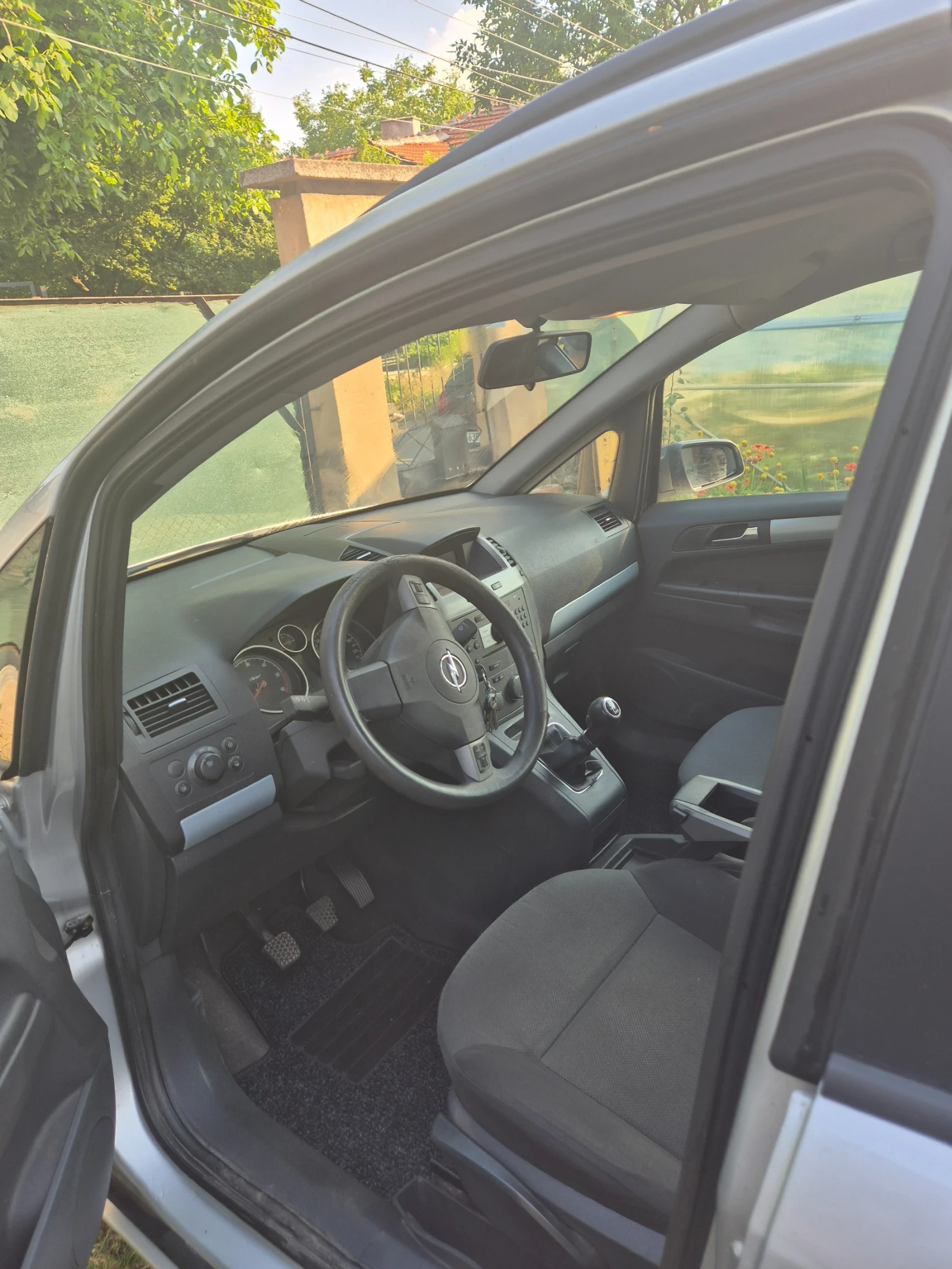 Opel Zafira  - изображение 5
